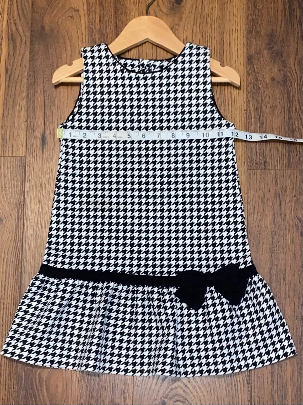 Gymboree Girls ‘London Calling’ Black and White Houndstooth Jumper Size 4T